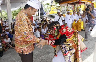 Gubernur Ridho Hibahkan 3 Ha Tanah untuk Hindu Center di Kotabaru Lampung