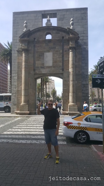 portal-cidade-velha-porta-entrada-cidade-velha-montevideu