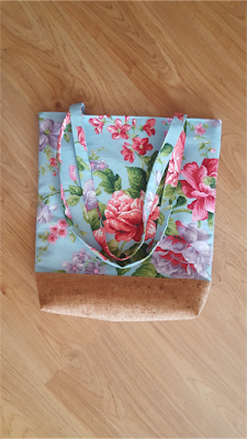 Cork and fabric roses tote bag