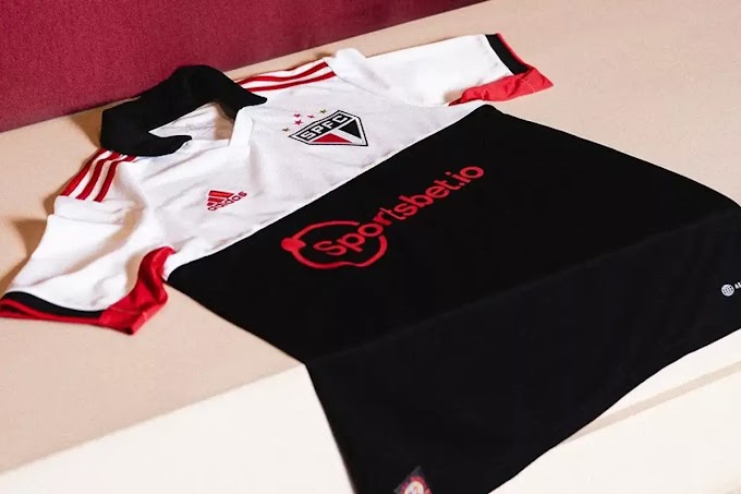 São Paulo lança terceira camisa inspirada no agasalho de time campeão mundial