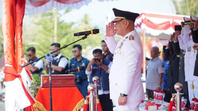Pimpin Upacara Peringatan HUT ke-79 Kemerdekaan RI, Bupati Lingga Sampaikan Ini