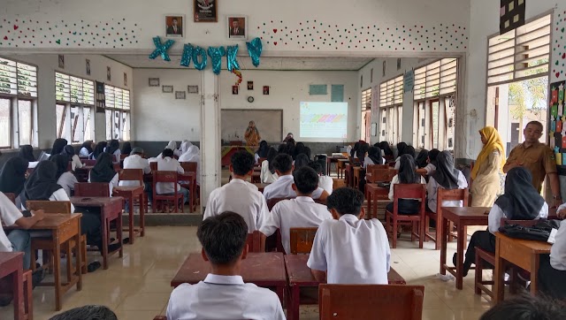 SMK N 1 Gunung Tuleh Lepas 98 Orang Siswa PKl