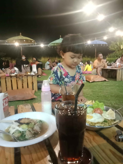 Warung Imeme Mudetaki, Wisata Kuliner dan Tempat Bermain Anak