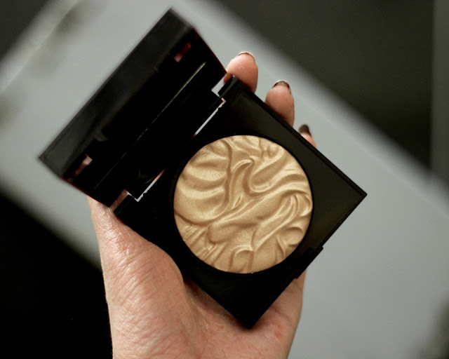 laura mercier lovers illumination collection