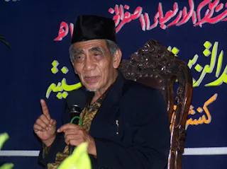 KH. Maimun Zubair Sarang, Rembang