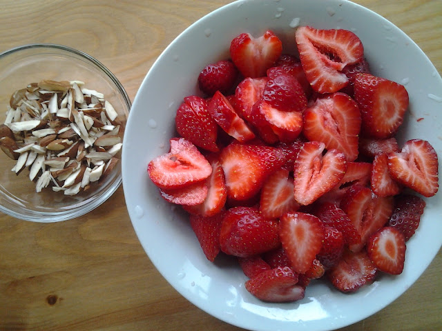 strawberry spinach salad recipe