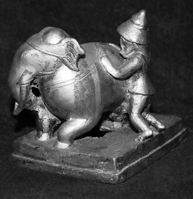War elephant, Burma, bronze, 18 cent.