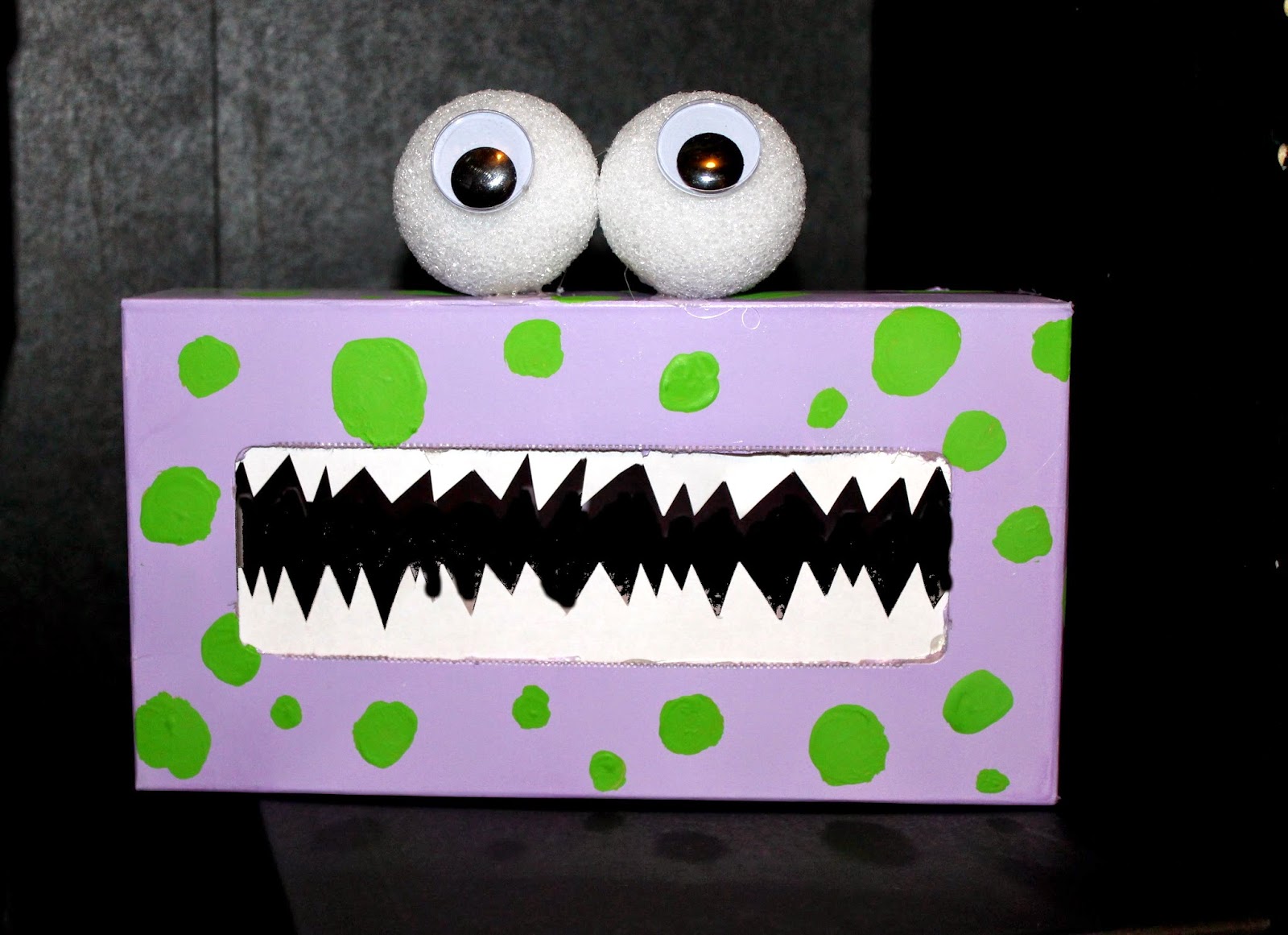 Lyndi's Projects: Adorable Kleenex Box Monster