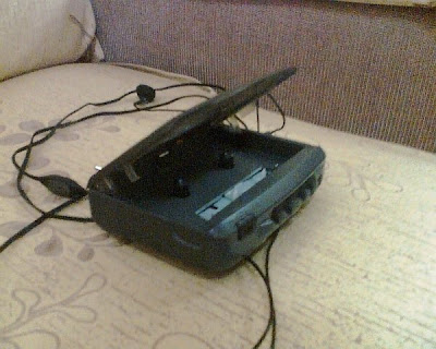 Ayisy.blogspot.com: Zaman Pakai Walkman Kaset.