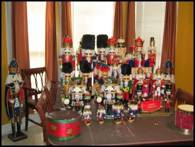 army_of_nutcrackers