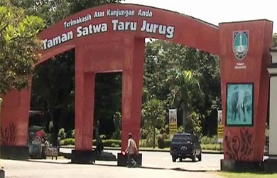 Taman Satwa Taru Jurug