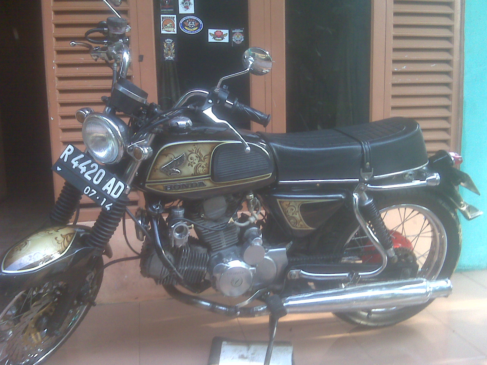 PijarCB Blogs Honda CB100 1975 Rebuild To V Engine 400cc