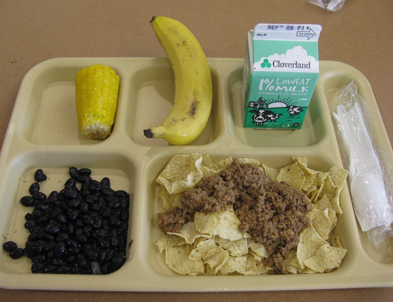 What's For School Lunch?: USA School Lunch - Chips and Corn