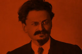 Falece Leon Trotsky, um dos líderes da Revolução Russa.