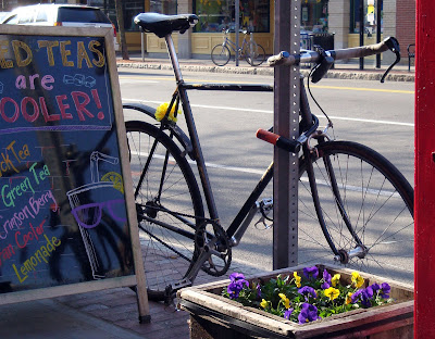 singlespeed with a flower