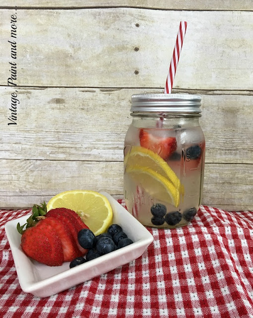 Vintage, Paint and more... water infused with strawberries, blueberries and lemons for a healthy summer drink