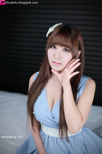 Ryu-Ji-Hye-Blue-and-White-Dress-06-very cute asian girl-girlcute4u.blogspot.com