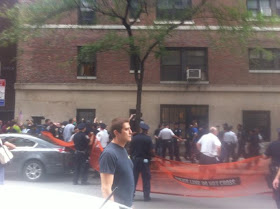 Mass arrest at 13th near 5th Avenue New York