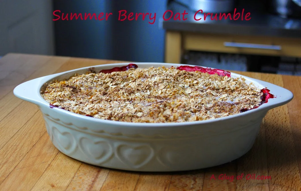 Summer Berry Oat Crumble