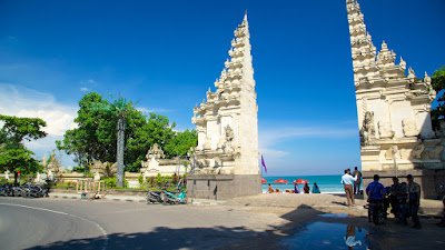 Kuta Beach Bali (Tourism Bali Indonesia )