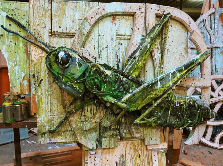 Street Artist Transforms Ordinary Junk Into Animals To Remind About Pollution - Green Grasshopper