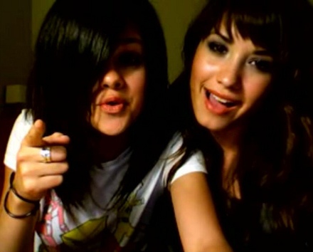 BFF'Demi Lovato and Selena Gomez'