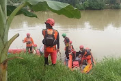 Ditemukan Tak Bernyawa Lagi Setelah Melompat Ke Sungai Saat di Gerebek Polisi