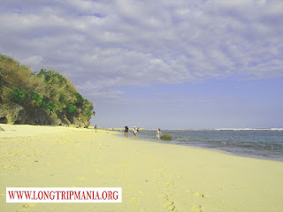 Tempat Wisata Pantai Karma Kandara Bali Selatan