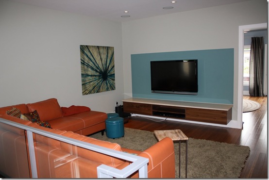 morris TV room
