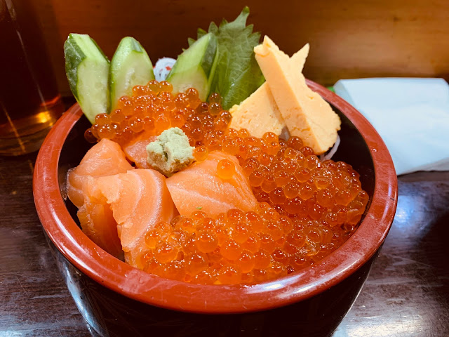 青森朝市壽司-鮭魚親子丼