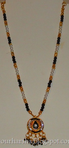 black and white beaded chain (2)