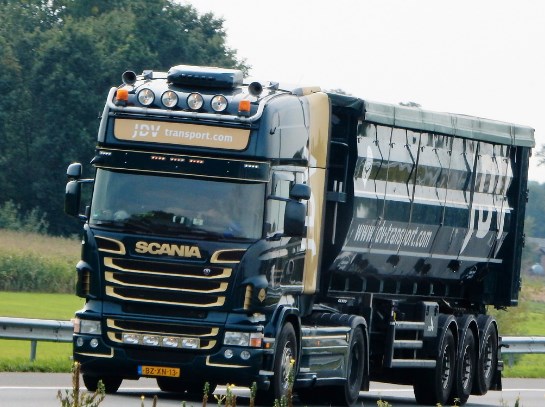 gambar dam truk Scania R-series