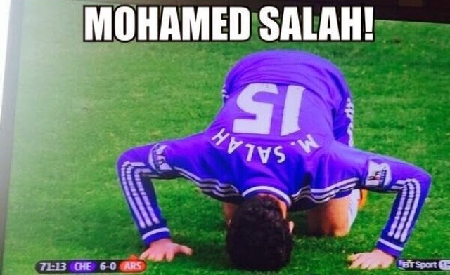 DAAWO VIDEO:- Goolkii ugu horreeyay uu Mohamed Salah u dhaliyo Chelsea…(Salah oo sujuud la dhacay)