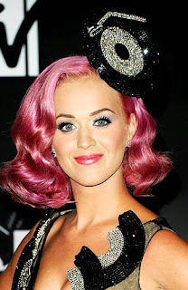 Gaya Rambut Katy Perry