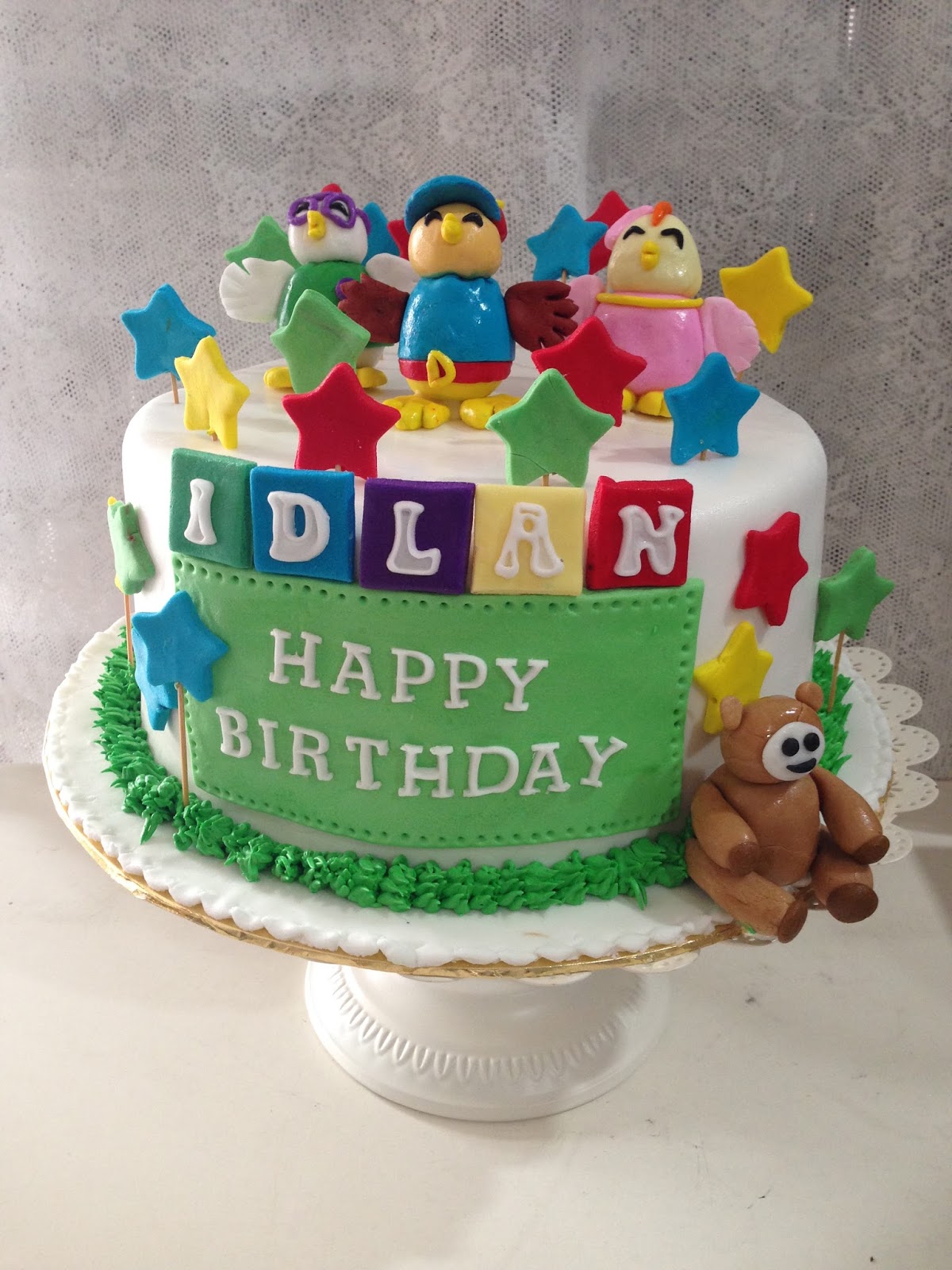 ninie cakes house: Didi and Friends Fondant Cake