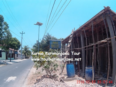 renovasi homestay joice karimun jawa