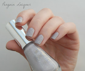 p2 beauty blues 020 misty grey mit flasche