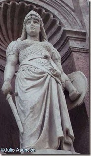 Monumento a Antonio Oquendo - La Guerra - San Sebastián