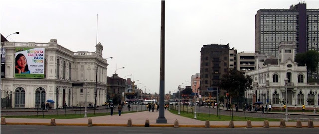 Paseo Colón desde la plaza grau