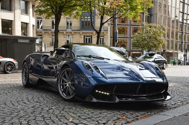Pagani Image by sylway Voorhuissen from Pixabay