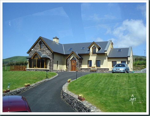 DSC03615DinglePeninsuleVentryBW