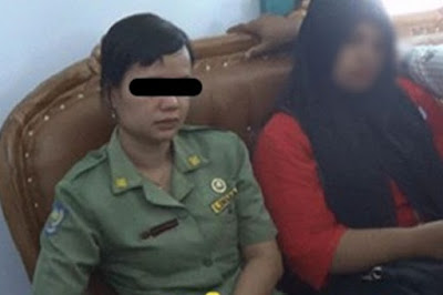 AKIBAT KECEROBOHAN FOTO SEMI TELANJANG PNS INI TERSEBAR