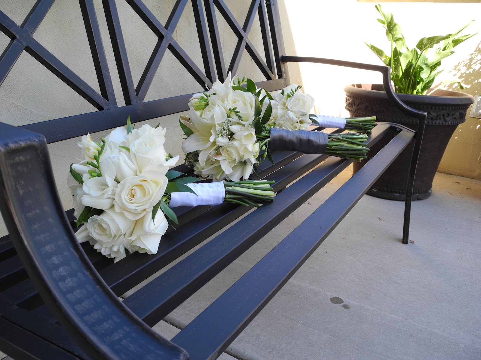 white wedding flowers