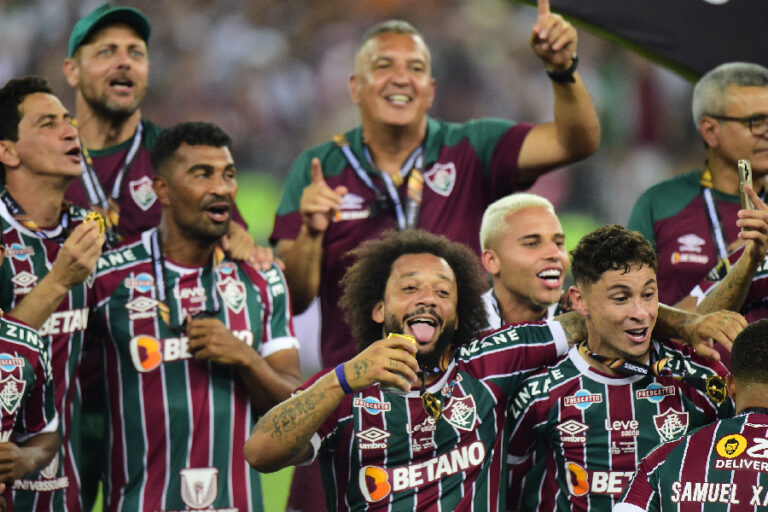 Blog do Tiago Padilha: Fluminense concorre ao prêmio de melhor time do mundo  em 2023.