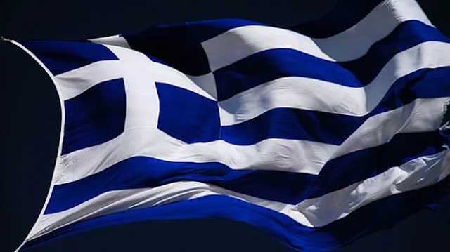  Πρώτη εθνοσυνέλευση της Επιδαύρου καθιερώνει την γαλανόλευκη ως την σημαία του Ελληνικού κράτους