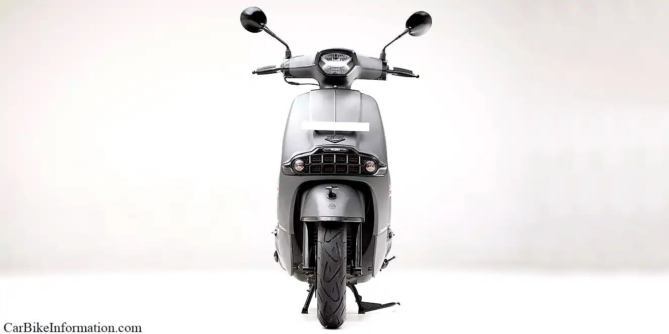 Keeway Sixties 300i Front View