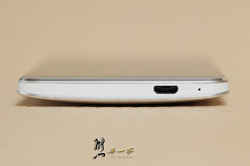 手機開箱｜HTC NEW ONE 和HTC ONE X不專業雙開箱之缺點評比