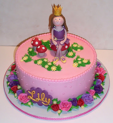 Princess Birthday Cake on The Icing On The Cake  A Cake For A Fairy Princess