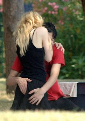 Avril Lavigne's Public Display of Affection: