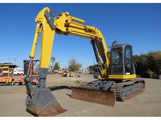 Sewa Rental Excavator Komatsu PC-128 Surabaya